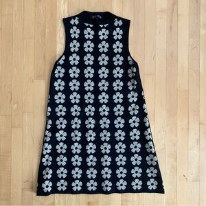 Metallic gold black daisy sweater dress Large Sami & Dani
